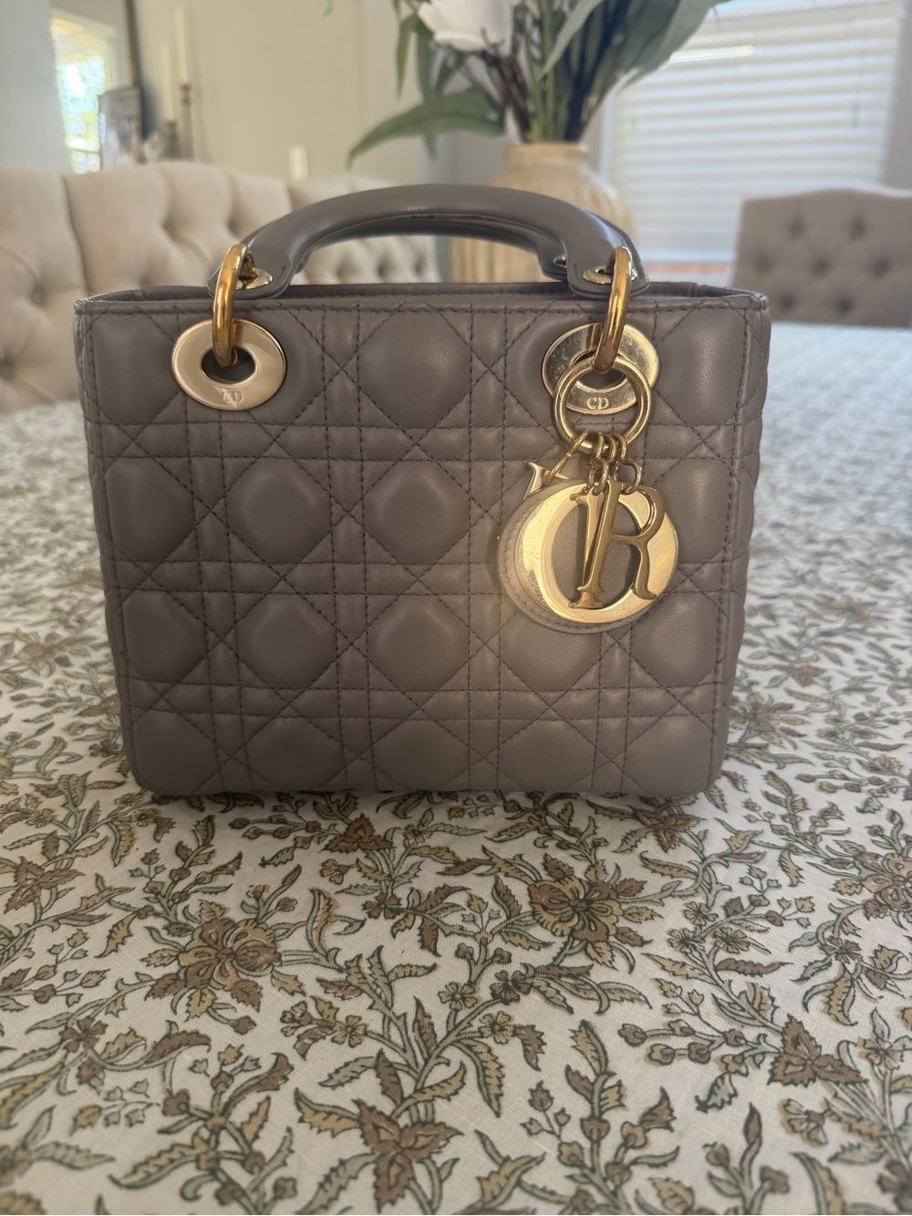 Dior small Lady Dior Tote - Taupe Gray with Gold Hardware - Picture 2 of 14